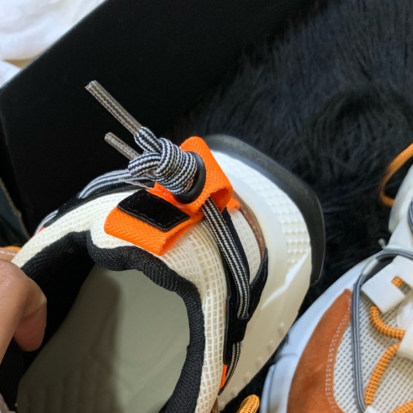 BASSO UNISEX “PLUTO” SNEAKERS - Picture 4 of 6